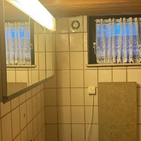 Souterrainwohnung Zum Leiselsee * Baunatal